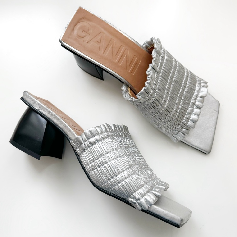 GANNI Smock Kitten Heel Mules Smock Leather Block Heel Silver Metallic